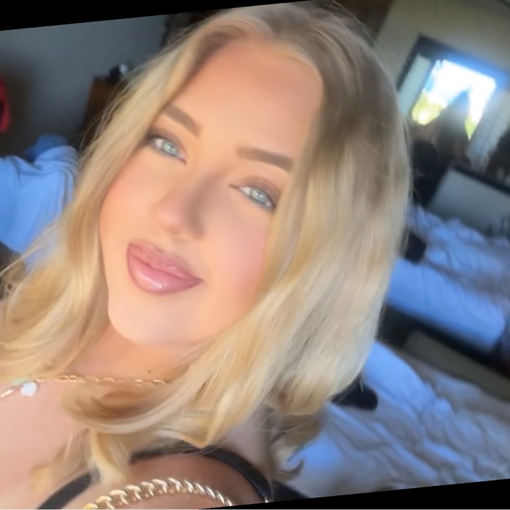 Meet your Posher, Shayla